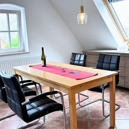 Luise Von Der Wiese 아파트 *